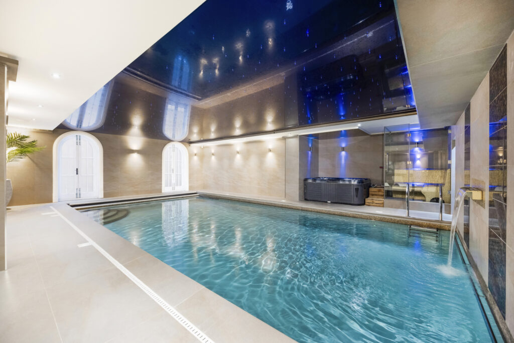 LEVI6022-copy-scaled